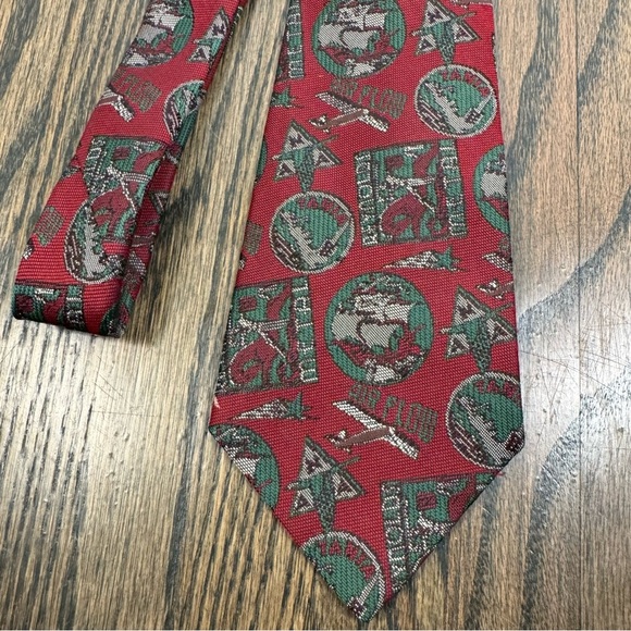 Vintage Gino Pompeii necktie - Picture 2 of 4